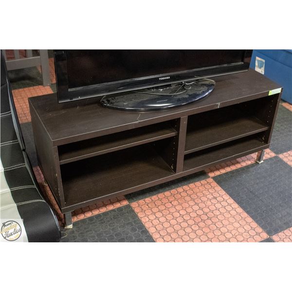 4' LOW PROFILE ENTERTAINMENT STAND W/ SHELVES