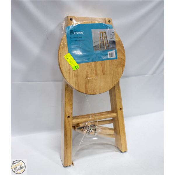 NATURAL WOOD STOOL