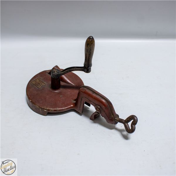 CAST IRON ANTIQUE GLO BEAN SLICER