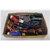 Image 1 : FLAT OF HAND TOOLS