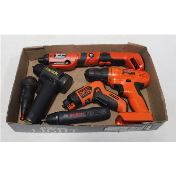 FLAT OF MISC POWER TOOLS NO CORDS SOME NO BATTERY