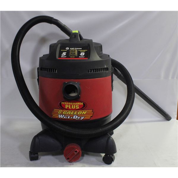 SHOP VAC WET/DRY 8 GALLON 5 HP