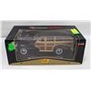 Image 1 : 1:18 SCALE 1948 CHEVROLET FLEETMASTER