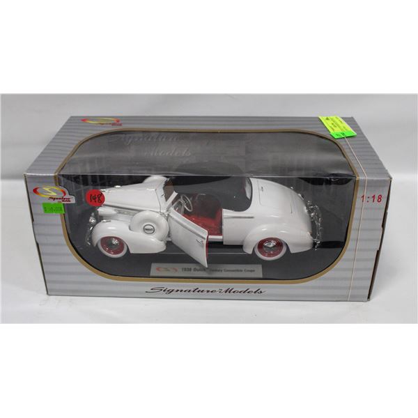 1:18 SCALE 1938 BUICK CENTURY CONVERTIBLE
