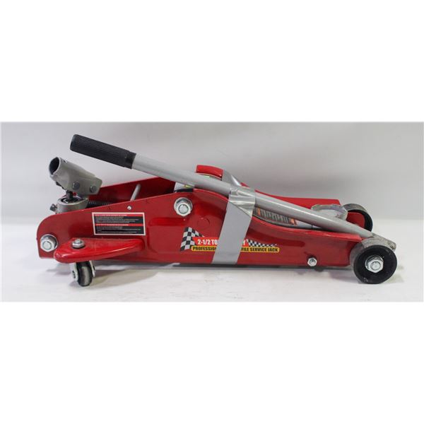 2.5 TON CAPACITY SERVICE JACK RED W/HANDLE