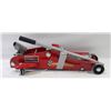 Image 1 : 2.5 TON CAPACITY SERVICE JACK RED W/HANDLE