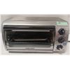 Image 1 : BLACK & DECKER TOAST-R-OVEN W/ QUARTZ BULB