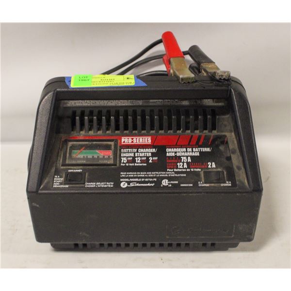 PRO-SERIES BATTERY CHARGER/ENGINE STARTER FOR 12V