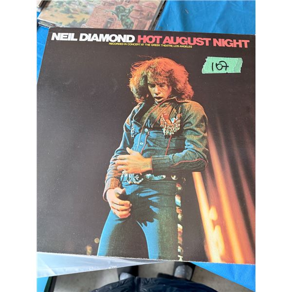 NEIL DIAMOND HOT AUGUST NIGHT VINYL RECORD