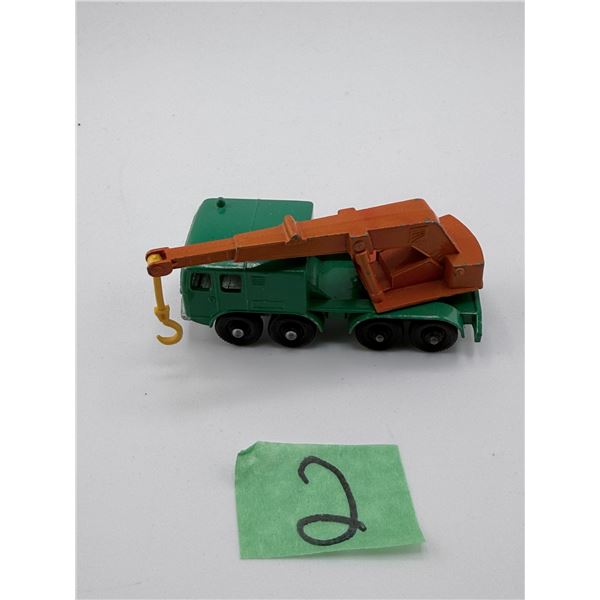 LESNEY/MATCHBOX NO. 30C 8-WHEEL CRANE TRUCK – 1965