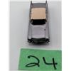 Image 2 : LESNEY/MATCHBOX NO. 27C CADILLAC SIXTY SPECIAL – LILAC & CREAM