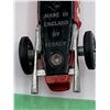 Image 8 : LESNEY/MATCHBOX NO. 73 FERRARI F1 RACING CAR