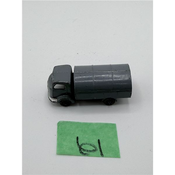 LESNEY/MATCHBOX NO. 38 KARRIER REFUSE COLLECTOR