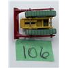 Image 2 : LESNEY/MATCHBOX NO. 18 CATERPILLAR BULLDOZER