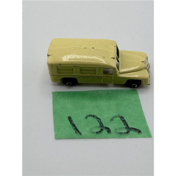 LESNEY/MATCHBOX NO. 14 DAIMLER AMBULANCE