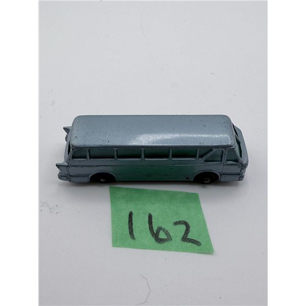 LESNEY/MATCHBOX NO. 40 LEYLAND ROYAL TIGER COACH