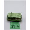 Image 3 : LESNEY/MATCHBOX NO. 21 COMMER BOTTLE FLOAT DIECAST