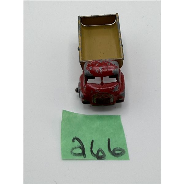 LESNEY/MATCHBOX NO. 40 BEDFORD TIPPER TRUCK DIECAST