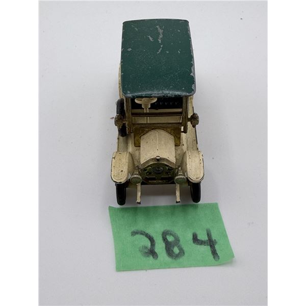 LESNEY/MATCHBOX MODELS OF YESTERYEAR Y-3 1910 BENZ LIMOUSINE DIECAST