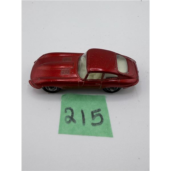 LESNEY/MATCHBOX NO. 32 E-TYPE JAGUAR DIECAST