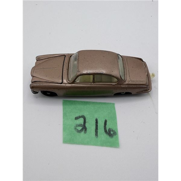 LESNEY/MATCHBOX NO. 28 JAGUAR MK10 DIECAST