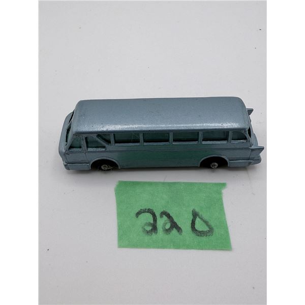 LESNEY/MATCHBOX NO. 40 LEYLAND ROYAL TIGER COACH DIECAST