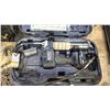 Image 2 : LINCOLN CORDLESS POWERLUBER GREASE GUN IN HARD TRANSPORT CASE