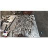Image 2 : LARGE GROUP OF ASSORTED CLAMPS