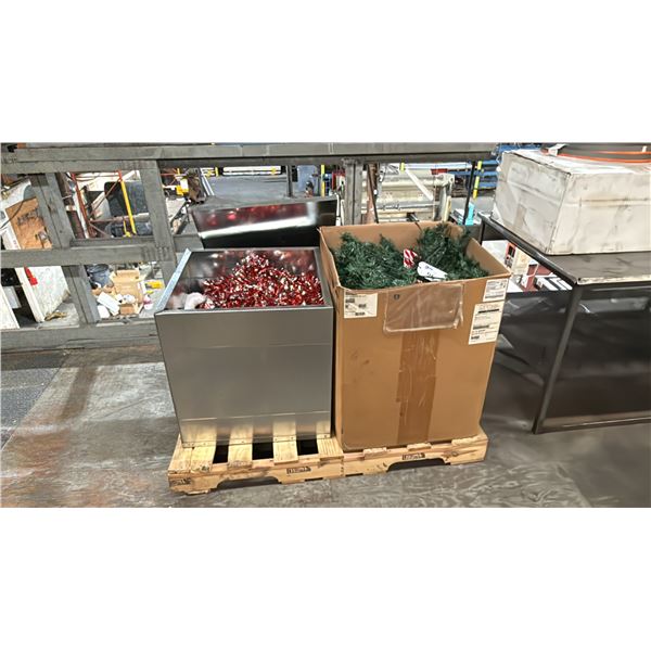 PALLET OF CHRISTMAS DECORATIONS INCLUDING CHRISTMAS TREE