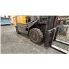 Image 14 : TCM FCG25D7 YELLOW PROPANE FORKLIFT WITH SOLID TIRES, 4 STAGE MAST, 6535 HOURS *HOURS NOT VERIFIED*