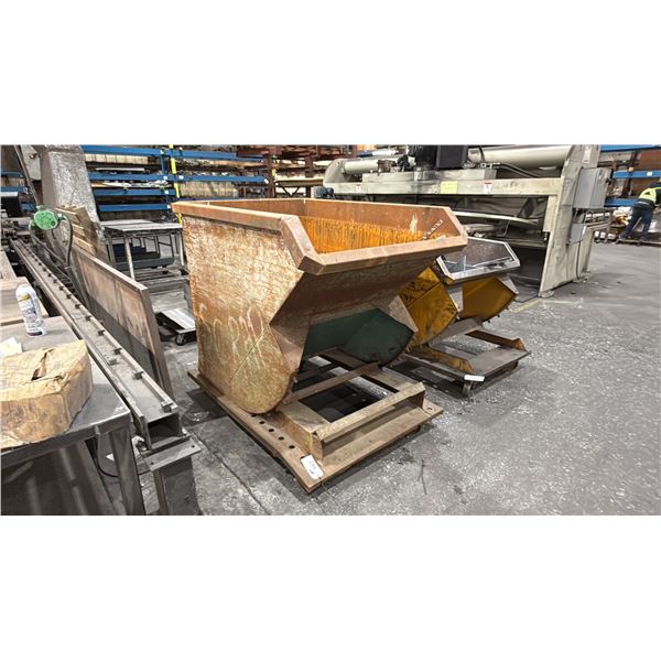 LARGE MOBILE METAL DUMP BIN WITH ASSORTED SCRAP METAL CONTENTS