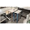 Image 3 : SMALL METAL MOBILE SHOP TABLE & 2 SMALL METAL STANDS