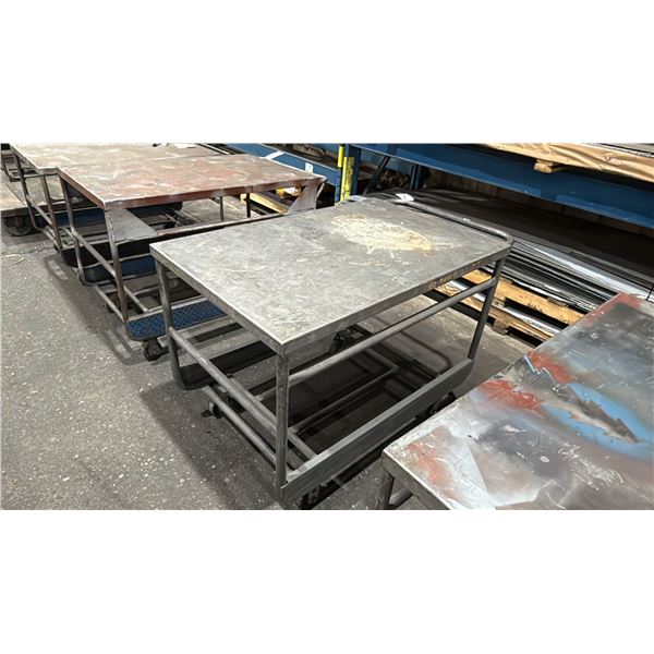 METAL MOBILE SHOP CART