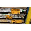 Image 9 : SIX SKIDS OF FABRICATING SHEET METAL- MIXED FLASHING, ALUMINUM OFF CUTS, ALUMINUM CHECKER PLATE,