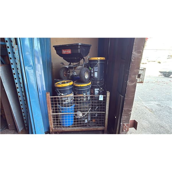 METAL CRATE WITH ASSORTED HYDRAULIC FLUID & SALT SPREADER