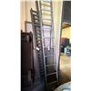 Image 2 : MATERIAL CONVEYOR TOP APPROX 8', 1/2 OF AN EXTENSION LADDER - 12'L & METAL MESH PIECE