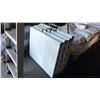 Image 3 : ALLRIGHT 8' ALUMINUM LADDER & 4 PLASTIC FOLDING TABLES