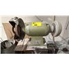 Image 2 : DUAL BENCH GRINDER ON 40IN STAND