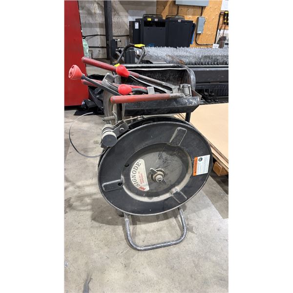 SIGNODE PORTABLE BANDER WITH BANDING TOOLS