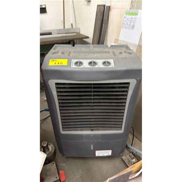 HEPPAIRE MOBILE EVAPORATIVE COOLER MC37V S/N: 37031520