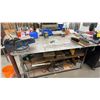 Image 2 : 3-TIER METAL WORK BENCH WITH ATTACHED VISE, PRECISION TOOLS SLAB, ALUMINUM PIECES & MORE