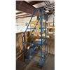 Image 1 : 4FT PORTABLE WAREHOUSE STAIRCASE
