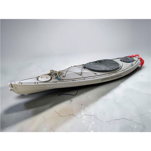 Dawk Trakker Single Kayak 132"