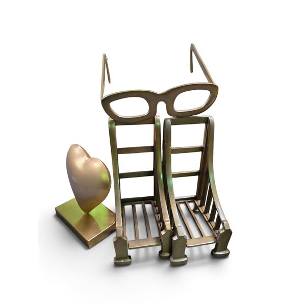 6 Assorted ThinggCo Decor Items