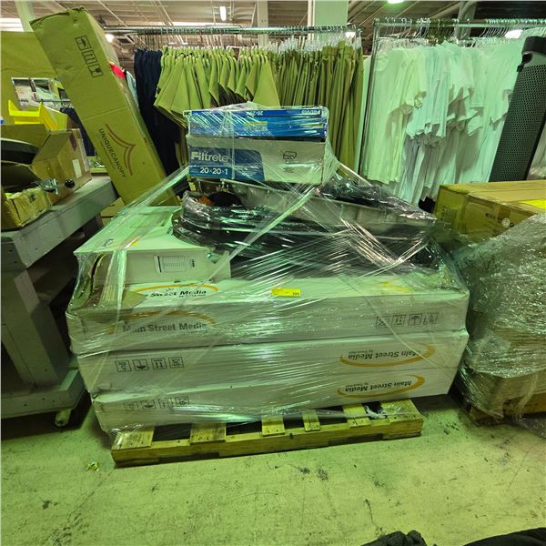 Pallet of Main Street Everyday Standard Vinyl (Product: MS0727WB), Filtrete Filters, First Aid Cabin