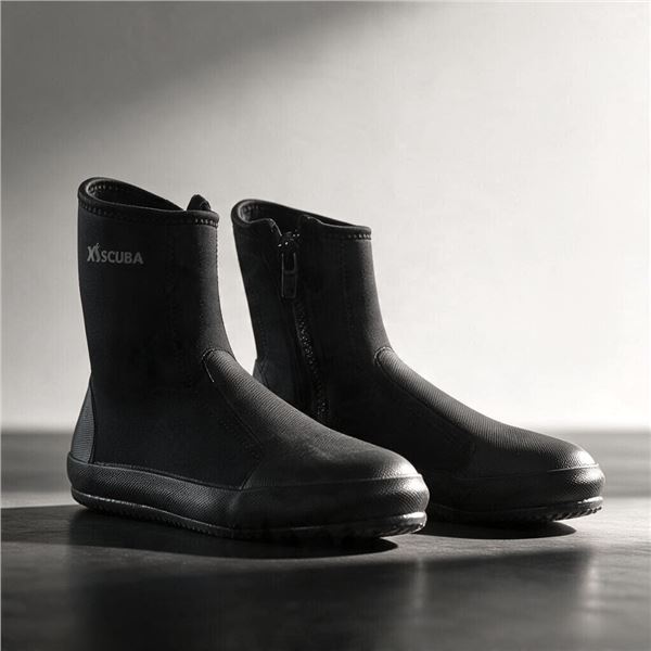 XS Scuba Deluxe Zipper Diving Wetsuit Boots - Size 12 (Men), R.V. $159.99 (New from Movie Set Dec)