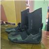 Image 3 : XCEL Infiniti Split Toe Wetsuit Booties - Size 9 (Men), R.V. $139.99