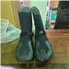 Image 4 : XCEL Infiniti Split Toe Wetsuit Booties - Size 9 (Men), R.V. $139.99