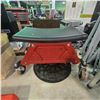 Image 3 : Rolling mechanics work stool
