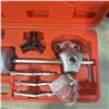 Image 3 : Magnum slide hammer pull set in hard case